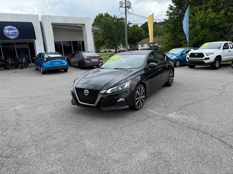 2022 NISSAN ALTIMA SR