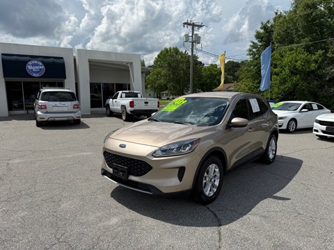 2021 FORD ESCAPE SE