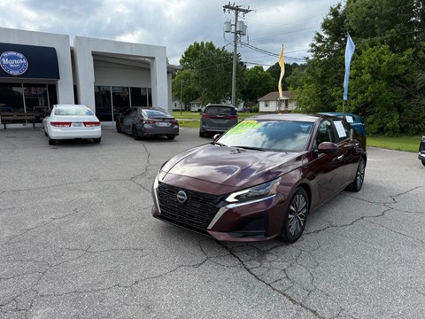 2023 NISSAN ALTIMA SV
