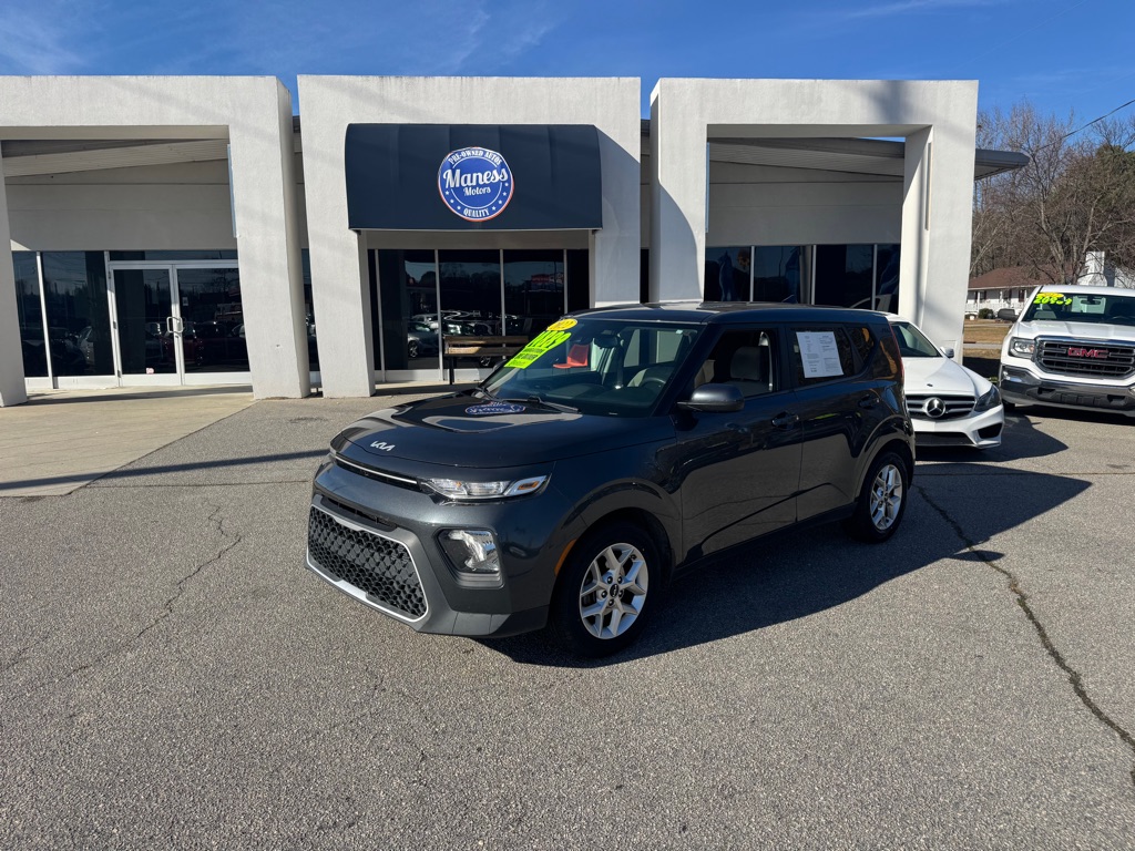 2022 Kia Soul S's photo