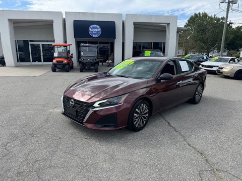 2024 NISSAN ALTIMA SV