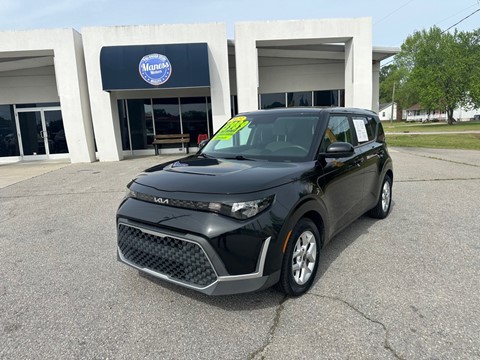 2023 KIA SOUL LX