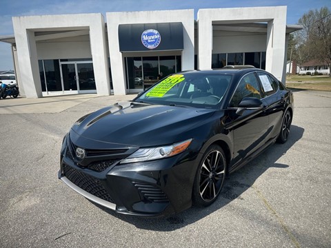 2019 TOYOTA CAMRY XSE