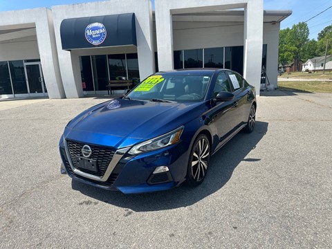 2019 NISSAN ALTIMA SR