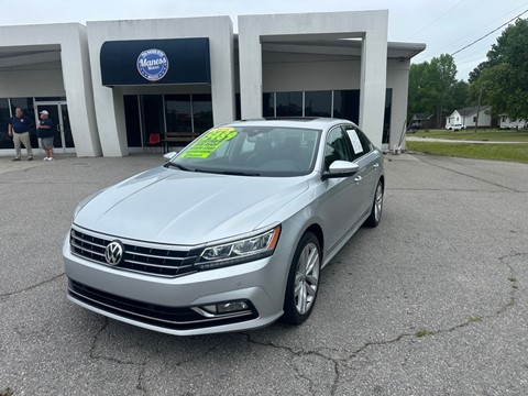 2018 VOLKSWAGEN PASSAT SEL PREMIUM
