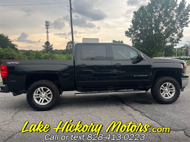 Chevrolet Silverado 1500 LT Crew Cab 4WD in Hickory