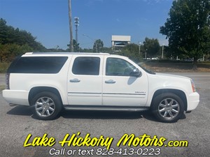 Picture of a 2013 GMC Yukon Denali XL 4WD