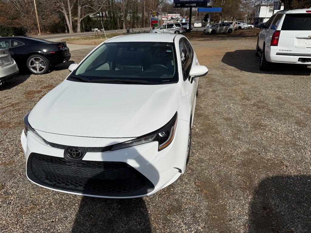 2020 Toyota Corolla L photo 2