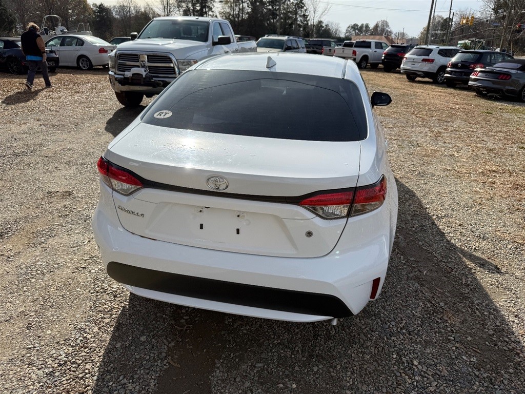 2020 Toyota Corolla L photo 4