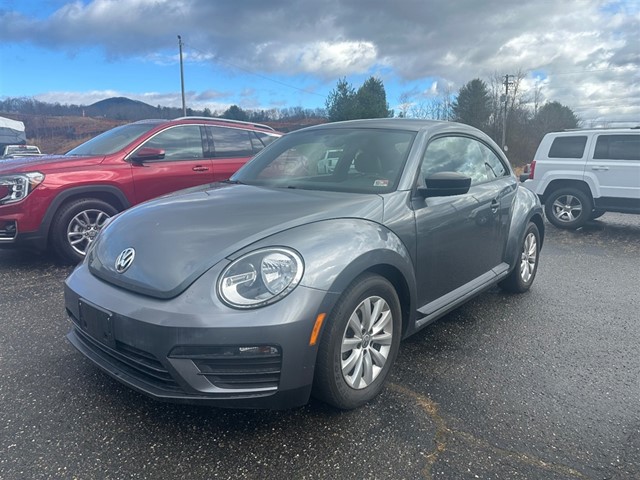 Volkswagen Beetle 1.8T S in Burnsville