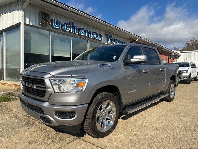 RAM 1500 Big Horn Crew Cab 4WD in Burnsville