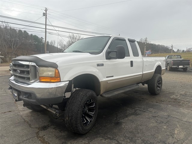 Ford F-250 SD Lariat SuperCab Long Bed 4WD 7.3L in Burnsville