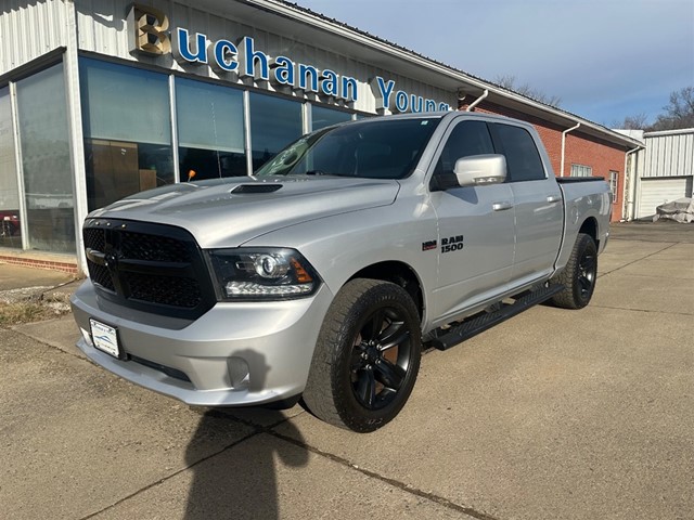 RAM 1500 Night Crew Cab 4WD in Burnsville