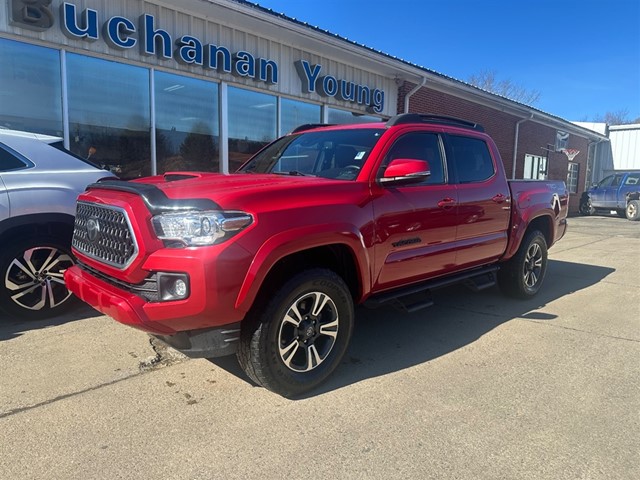 Toyota Tacoma TRD Sport Crew Cab 4WD in Burnsville