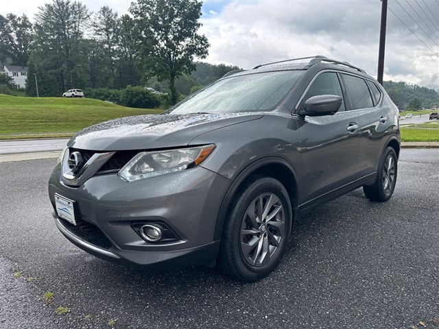 Nissan Rogue SL AWD in Burnsville
