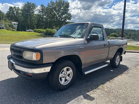 1997 Mazda B-Series B2300 2WD