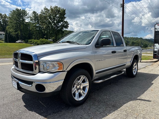 Dodge Ram 1500 SLT Quad Cab 4WD in Burnsville