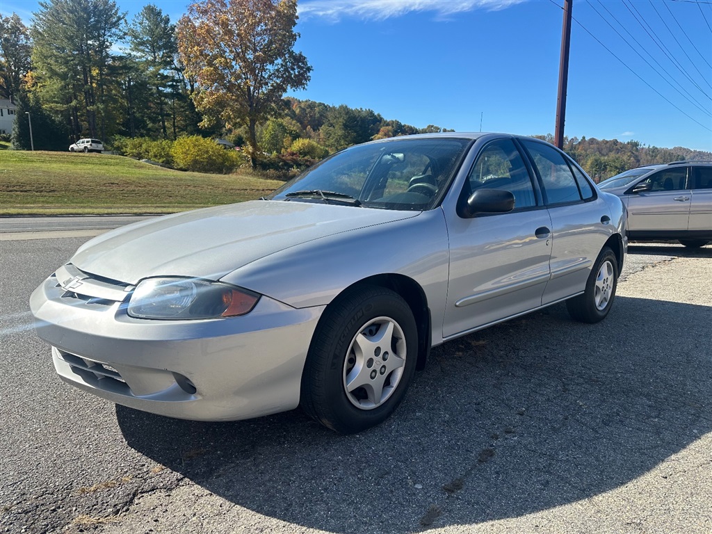 2003 Chevrolet Cavalier Base