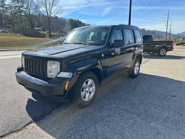 Jeep Liberty Sport 4WD in Burnsville