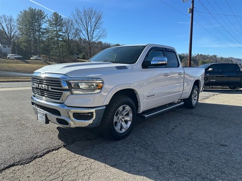 2019 RAM 1500 Laramie Quad Cab 4WD