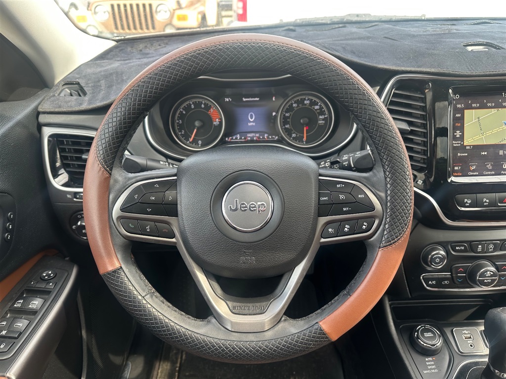 2019 Jeep Cherokee Overland - Photo 10