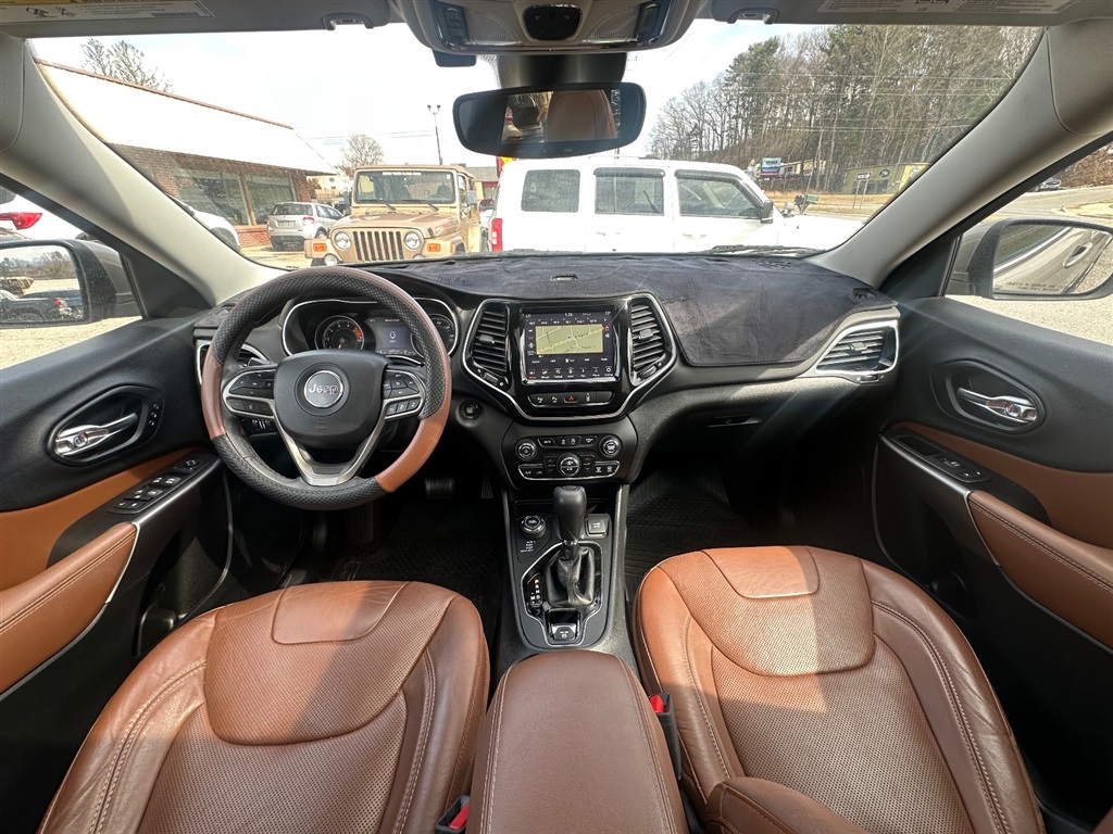 2019 Jeep Cherokee Overland - Photo 9