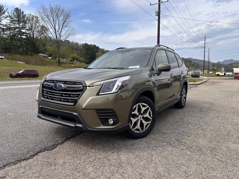 2024 Subaru Forester Premium