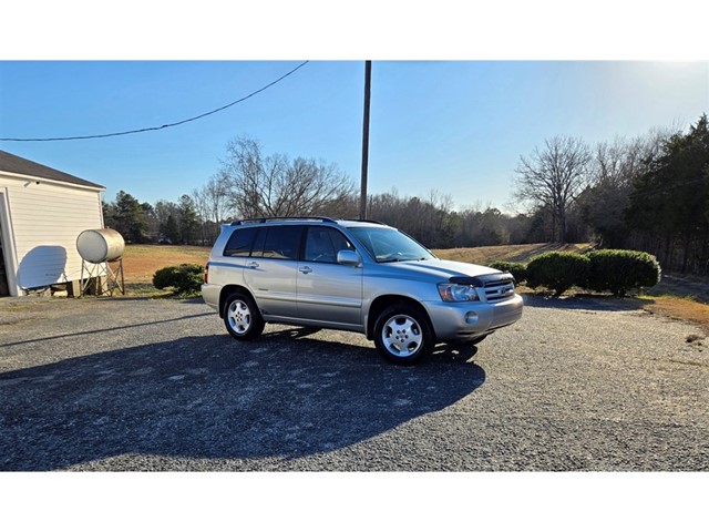 Toyota Highlander Limited in Lancaster