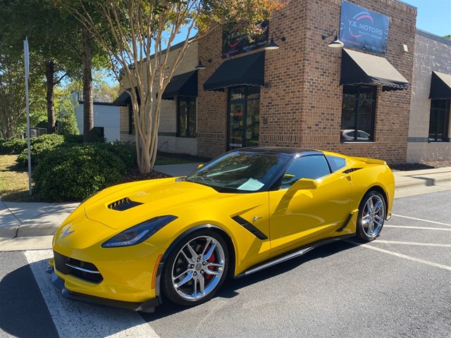 Chevrolet Corvette Stingray Z51 3LT Coupe Automatic in Apex