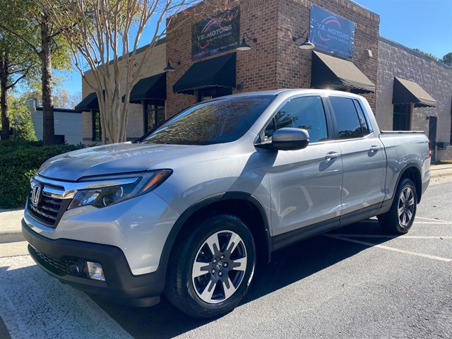 Honda Ridgeline RTL-T AWD in Apex