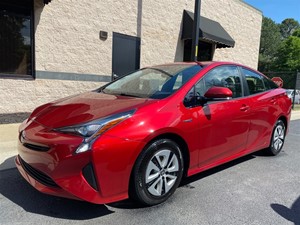 Picture of a 2017 Toyota Prius Four