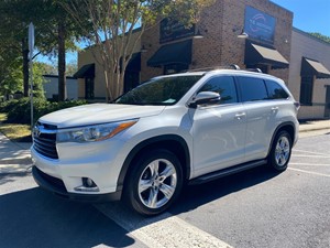Picture of a 2015 Toyota Highlander Limited FWD V6