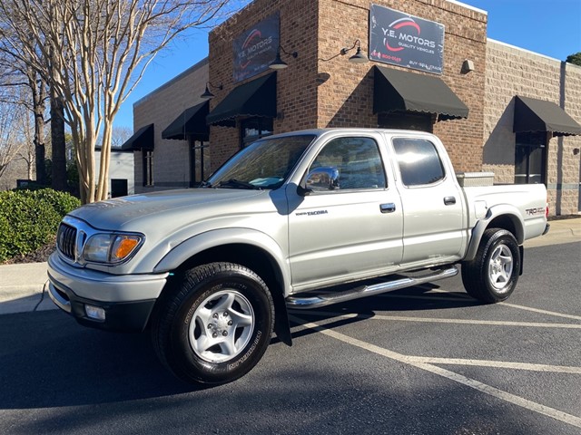 Toyota Tacoma PreRunner Limited Double Cab V6 2WD in Apex