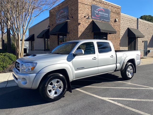 Toyota Tacoma PreRunner Double Cab Long Bed V6 2WD in Apex