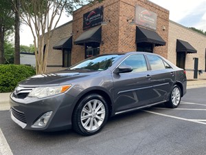 Picture of a 2014 Toyota Camry Hybrid XLE
