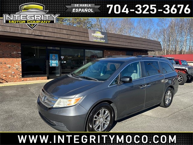 Honda Odyssey EX-L in Newton