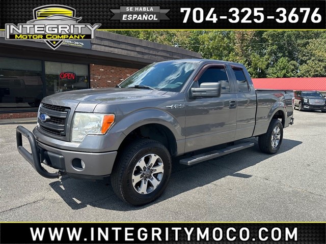 Ford F-150 STX 5.0 4x4 SuperCab in Newton