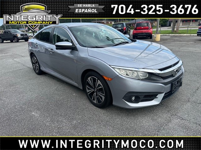 Honda Civic EX-L Sedan in Newton