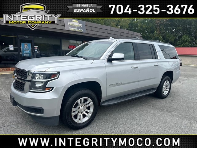 Chevrolet Suburban LT 4WD in Newton