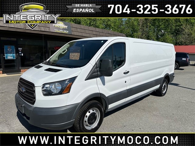 Ford Transit 150 Van Low Roof w/Sliding Pass. 148-in. W in Newton