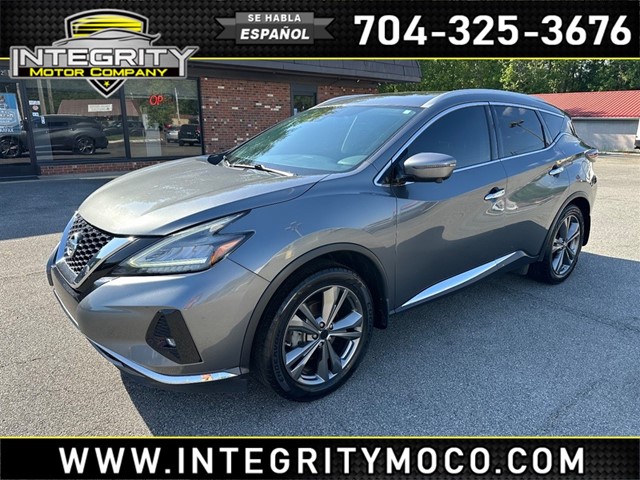 Nissan Murano Platinum AWD in Newton