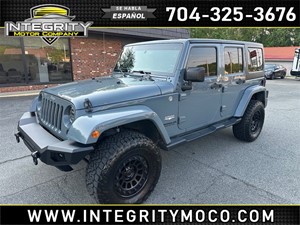 Picture of a 2015 Jeep Wrangler Unlimited Sahara 4WD