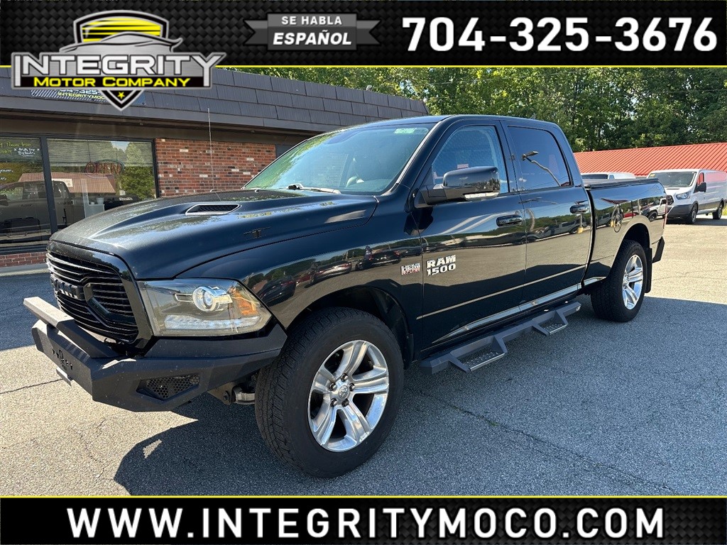 2018 RAM 1500 Sport 4x4 Crew Cab 6'4's photo