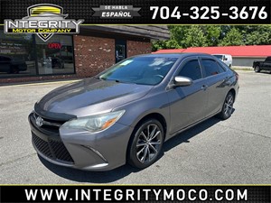 Picture of a 2015 Toyota Camry XSE