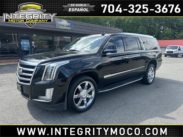 Cadillac Escalade ESV  Luxury in Newton