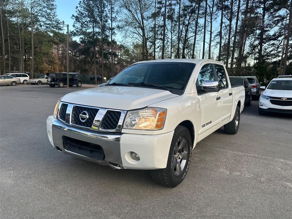 2005 Nissan Titan SE