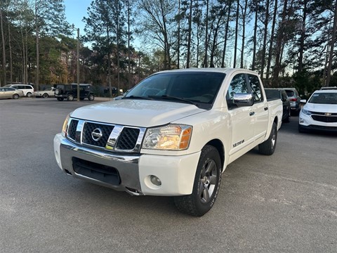 2005 Nissan Titan SE Crew Cab 2WD