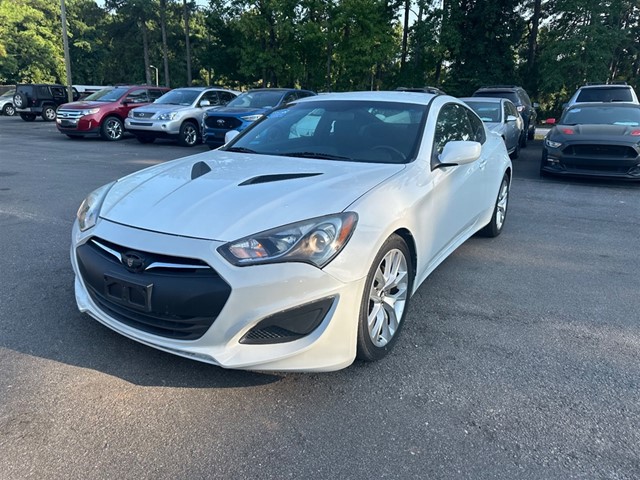 Hyundai Genesis Coupe 2.0T Manual in Raleigh