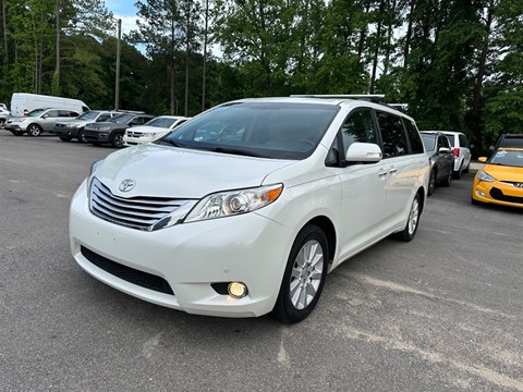 2013 Toyota Sienna Limited AWD 7-Passenger V6