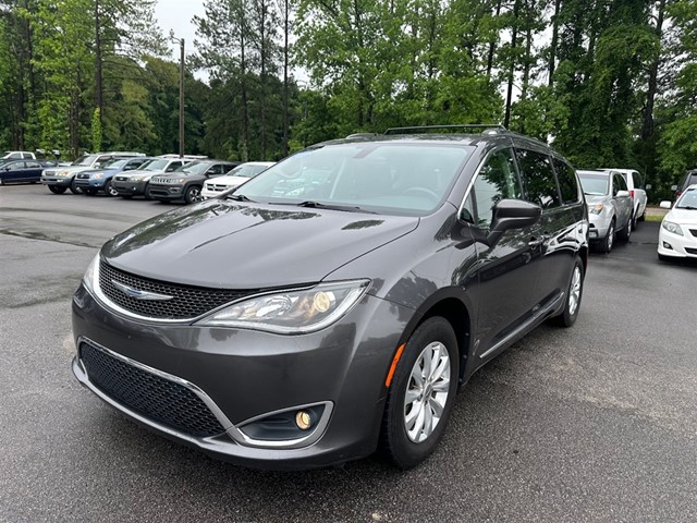Chrysler Pacifica Touring-L in Raleigh